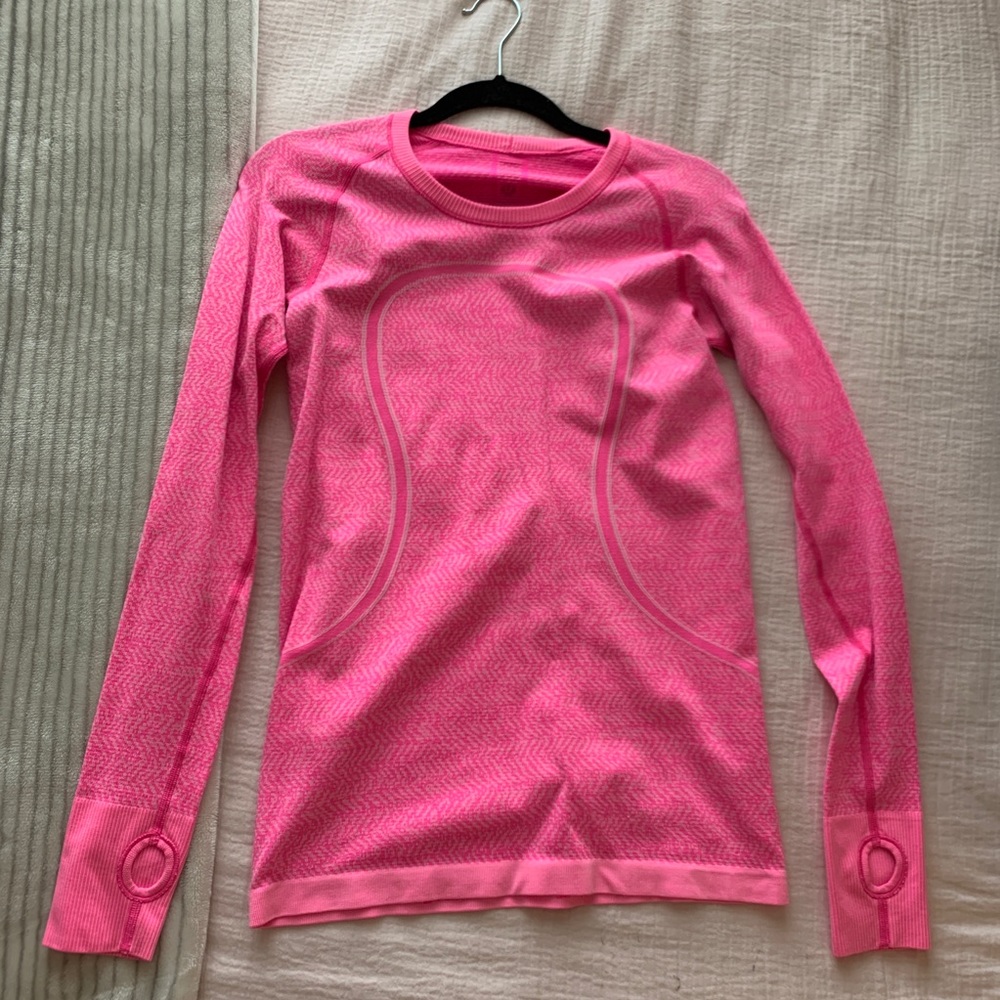 Lululemon swiftly tech long sleeve